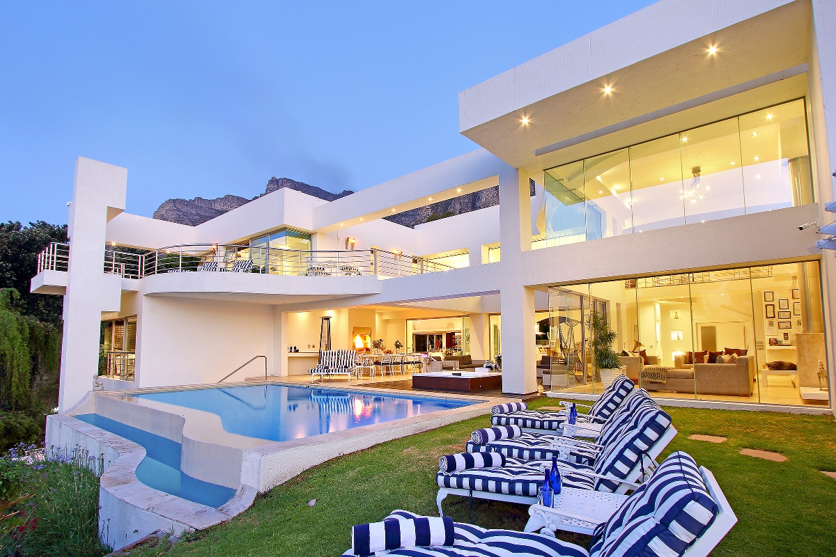 Hollywood Mansion Camps Bay